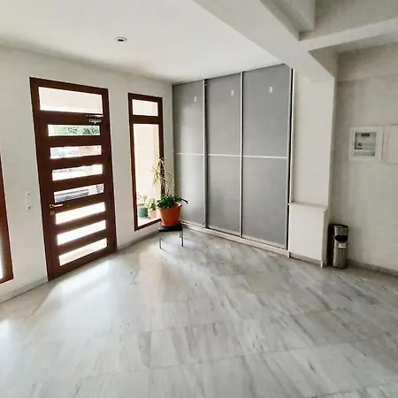 Comfy Hideaway * Kalamata